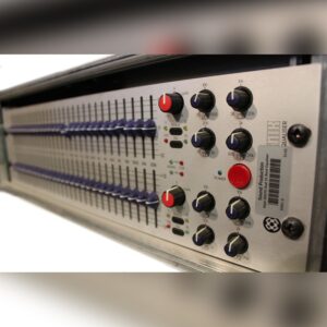 Klark DN370 Dual 31 Band Equalizer